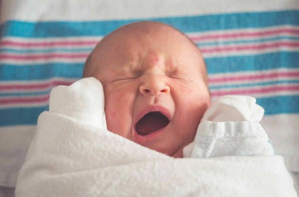 Comment choisir la meilleure veilleuse pour le sommeil de votre bébé ?