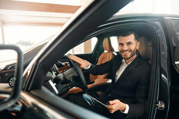 Louer une voiture mensuellement chez Leclerc : une option à explorer ?